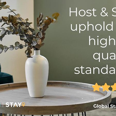 Host & Stay - Iris Cottage Pickering Exteriör bild