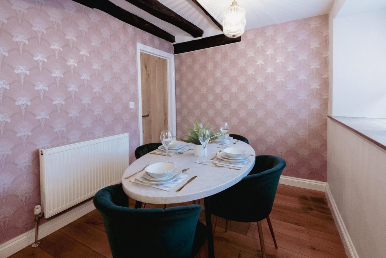 Host & Stay - Iris Cottage Pickering Exteriör bild